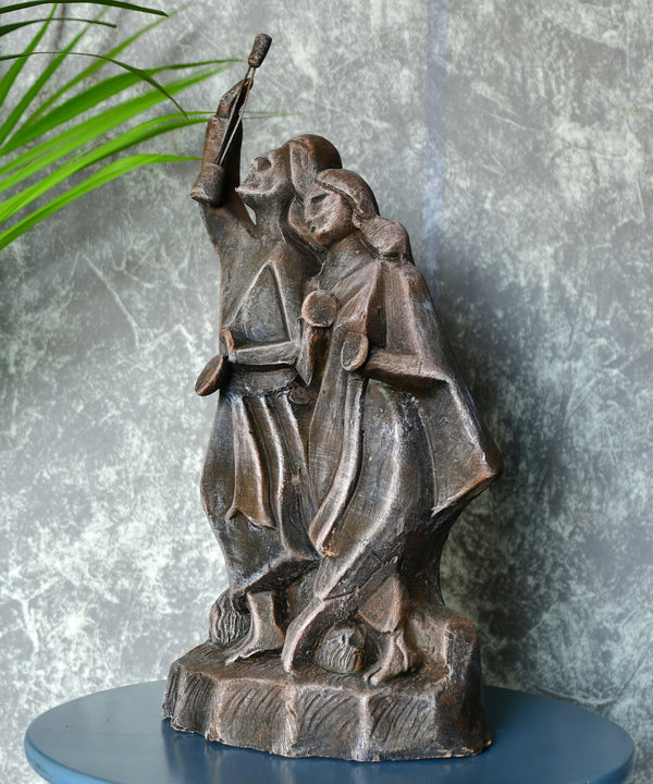 Abstract Baul: Terracotta Tabletop Elegance Decor Piece — image 5