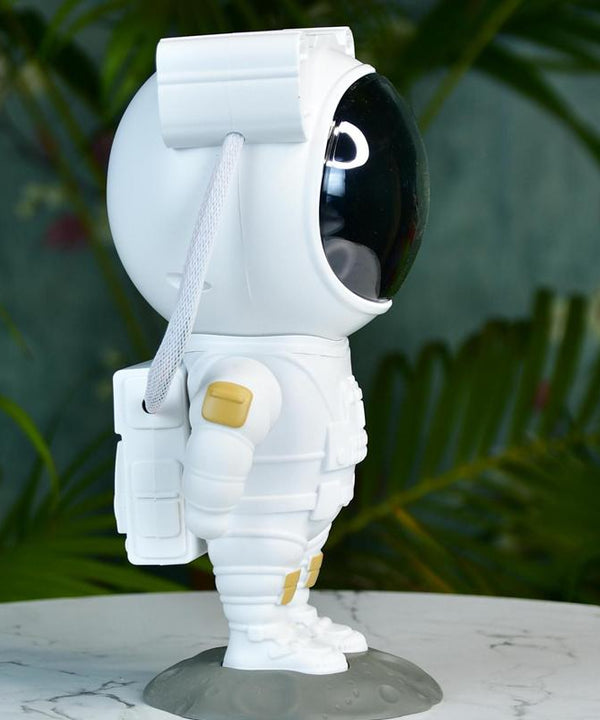 Sowpeace Astronaut Projector Lamp – Cosmic LED Night Light for Trendy Home Decor & Unique Gifts — image 2