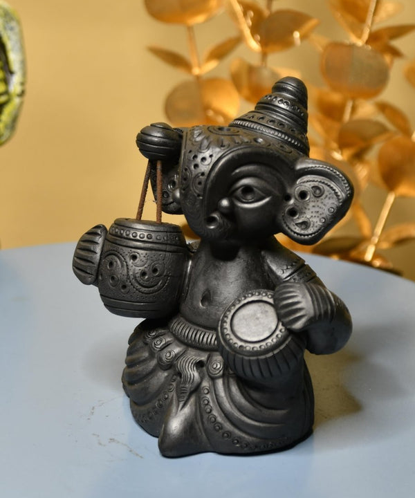 Black Terracotta Ganesh: Dafli Tabletop Decor — image 5