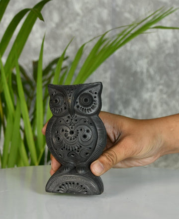 Sowpeace Black Terracotta Artisanal Owl: Tabletop Decor — alternate view