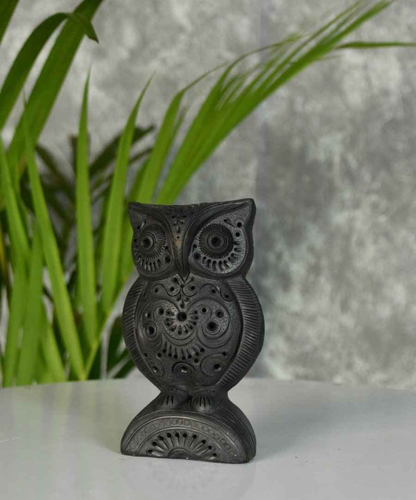 Sowpeace Black Terracotta Artisanal Owl: Tabletop Decor — image 4