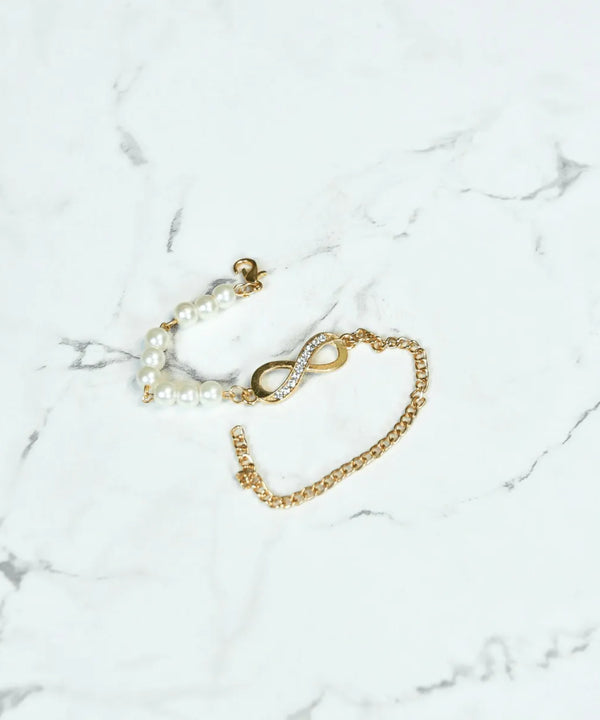 Sowpeace Infinite Bond Bracelet | Elegant Stainless Steel One‑Size Adjustable Symbolic Jewelry for Women & Men — main view