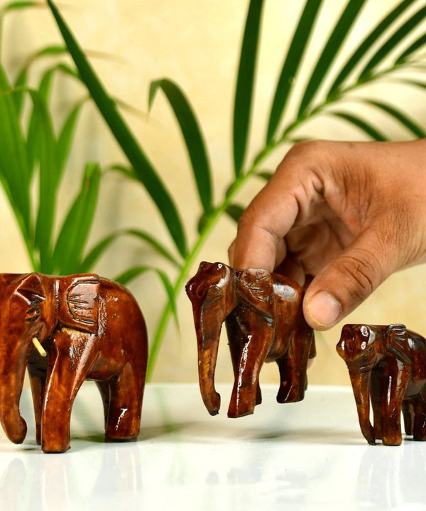 Sowpeace Wooden Descending Elephant Set of 3: Artisan Tabletop Decor — image 6