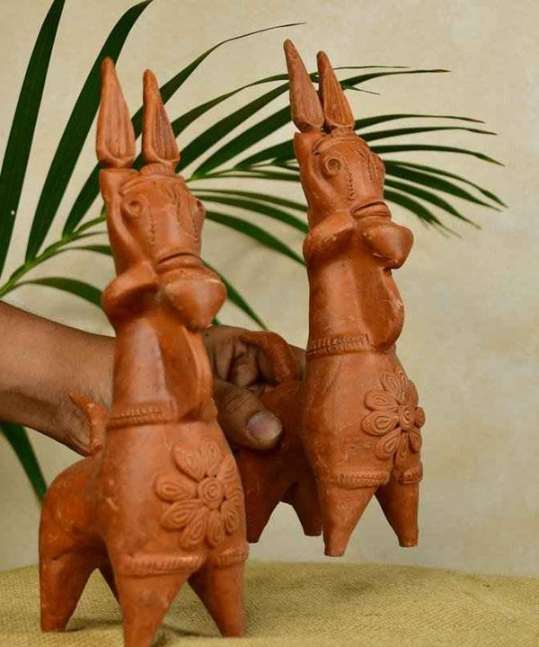 Terracotta Horse: Artisan-Made Tabletop Home Decor Accent — image 4