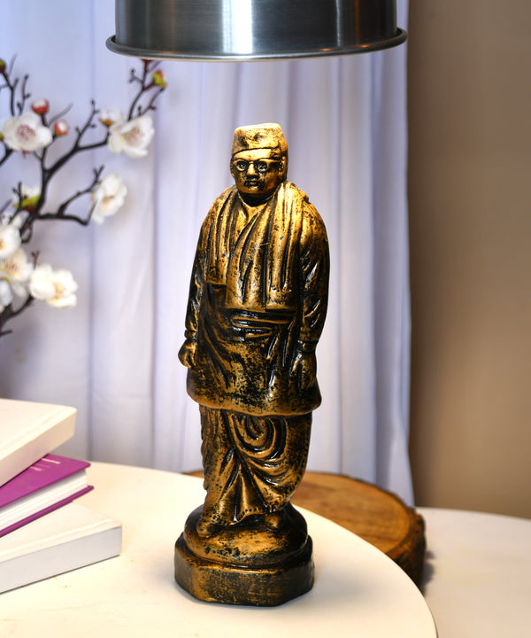 Terracotta Netaji Statue: Artisan-Made Tabletop Decor Masterpiece — main view
