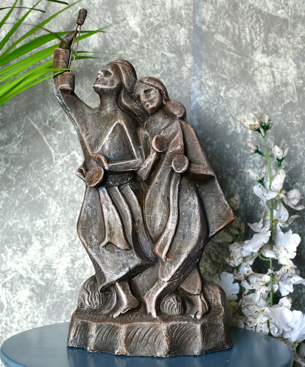 Abstract Baul: Terracotta Tabletop Elegance Decor Piece — image 2
