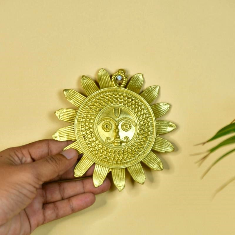 Dhokra Sunplate: Artisan Brass Tabletop Elegance for Home Decor – view 1