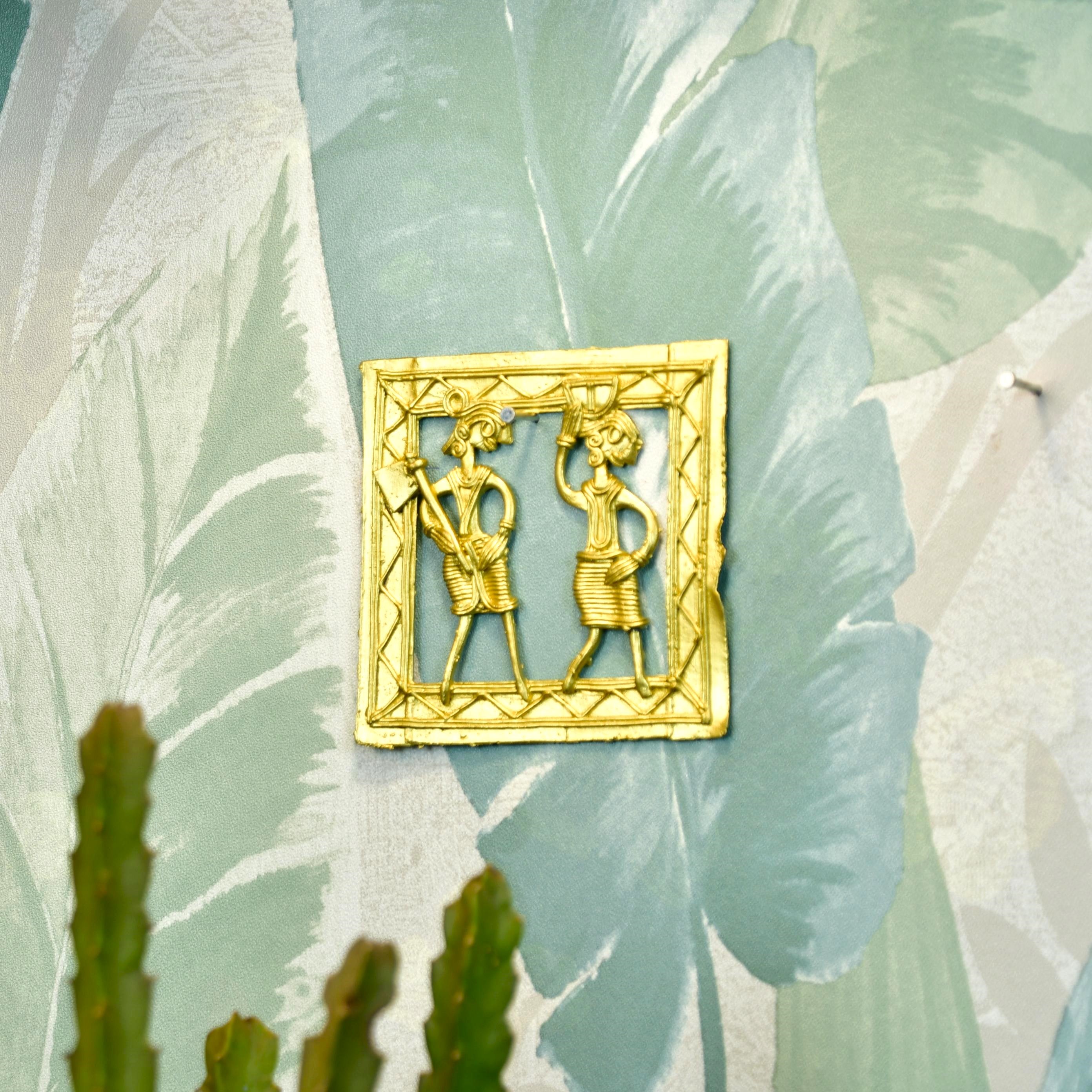 Dokra Squareplate: Artisan Brass Tabletop Elegance