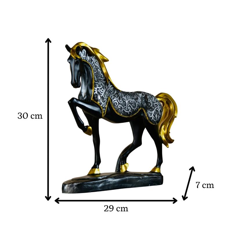Sowpeace Resin Stallion Showpiece – view 4