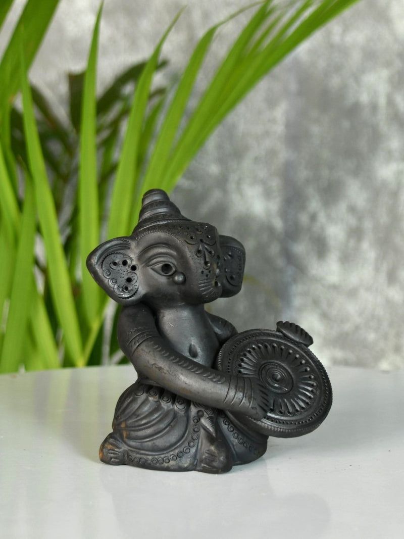 Black Terracotta Ganesh: Dafli Tabletop Decor – view 4