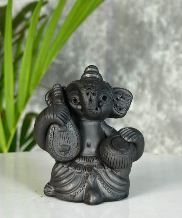 Black Terracotta Ganesh: Dafli Tabletop Decor — image 6