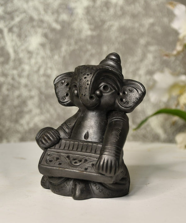 Black Terracotta Ganesh: Harmonium Tabletop Decor — image 3