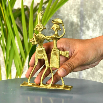 Dokra Couple: Brass Tabletop Artistry Decor - Dhokra - Sowpeace - Dhokra tabletop - Dokra