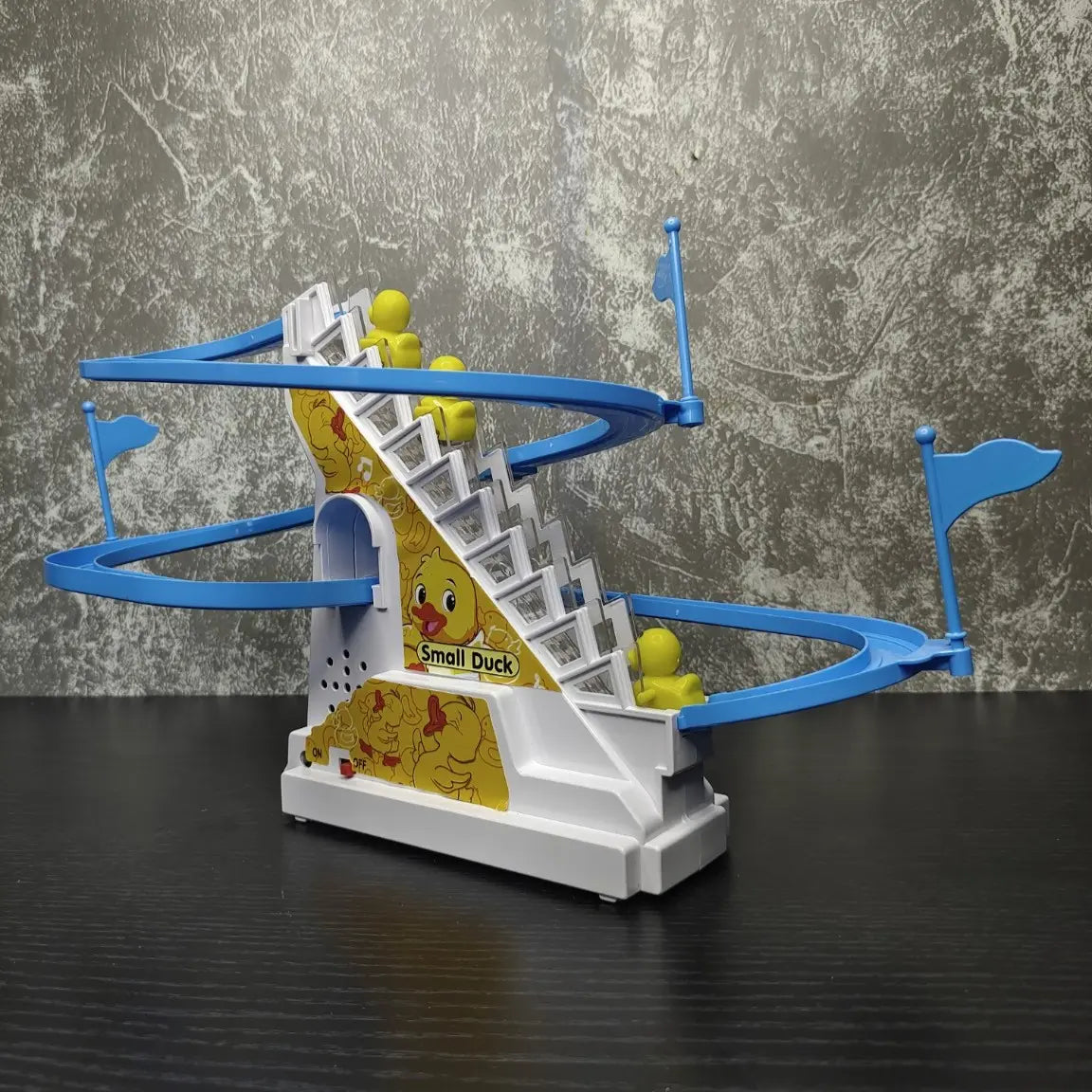 SOWPEACE Duck Slide Toy Set – Automatic Stair Climbing Ducklings with Lights & Music