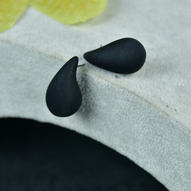 Sowpeace Black Teardrop CCB Earrings | Elegant One‑Size Lightweight Jewelry for Women & Daily Wear – view 1