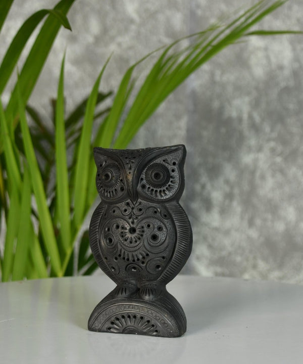 Sowpeace Black Terracotta Artisanal Owl: Tabletop Decor — image 4