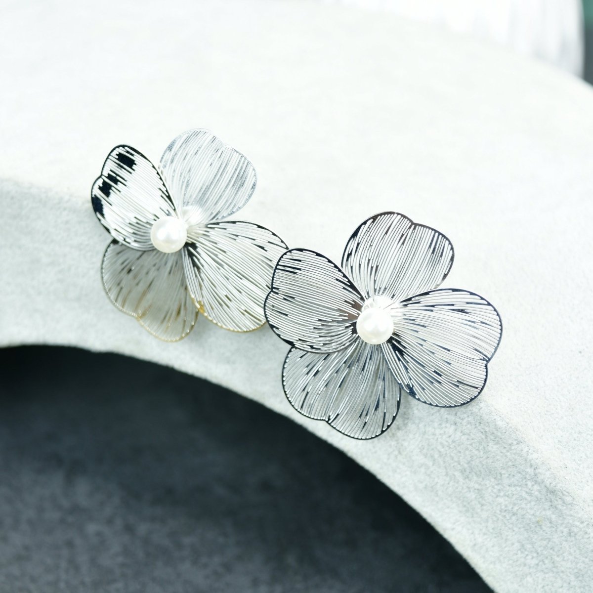 Sowpeace Centre Bead Flower Gold Stainless Steel Earrings | Elegant One‑Size Lightweight Jewelry for Women & Daily Wear - Sowpeace - 