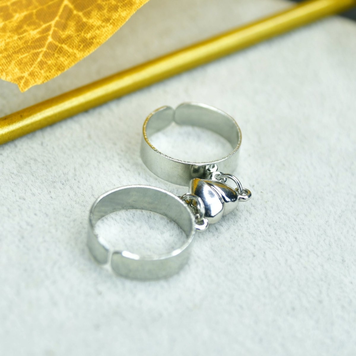 Sowpeace Metal Half Heart Magnetic Ring Stainless Steel | Romantic One‑Size Adjustable Couple Jewelry - Sowpeace - 