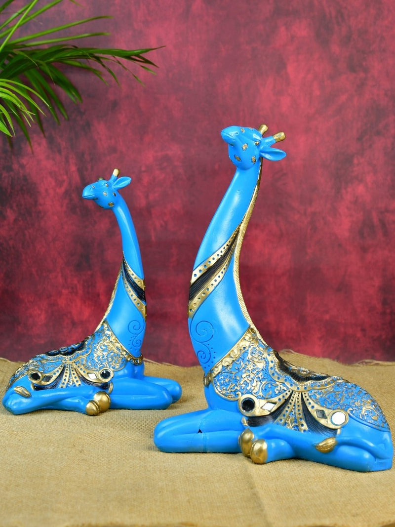 Sowpeace Resin Blue Giraffe Family – view 1