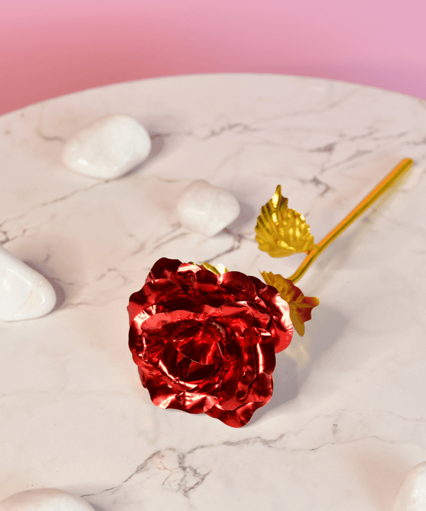 Sowpeace Scarlet Love Candle | Red Heart Soy Wax Candle for Romantic Décor & Gifting — image 2