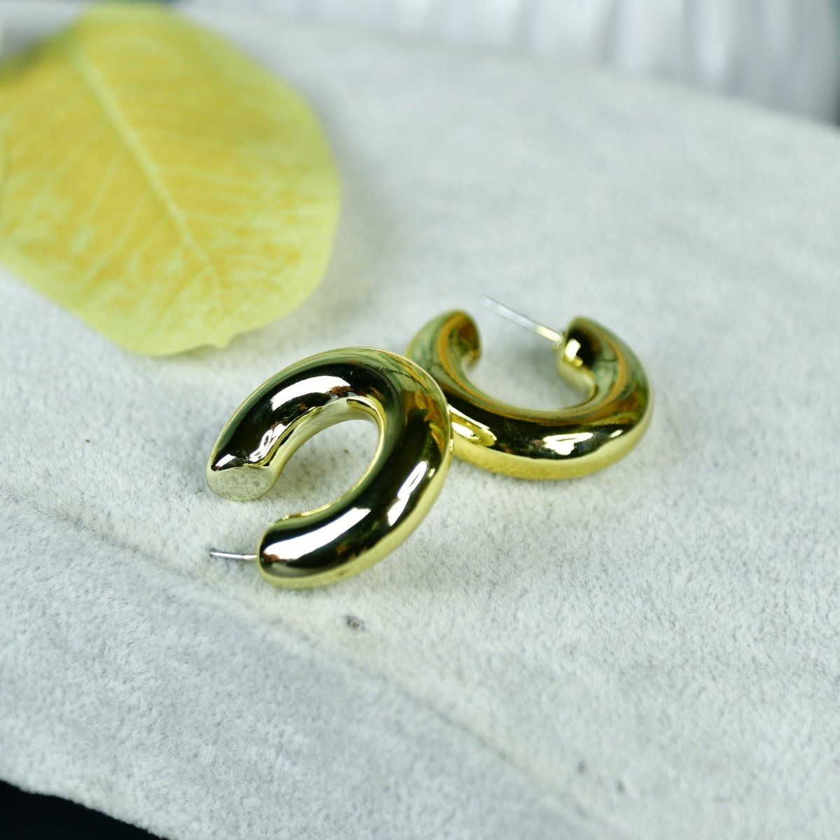 Sowpeace Small 3/4 Round Golden CCB Earrings | Lightweight One‑Size Stylish Jewelry for Women & Daily Wear - Sowpeace - 