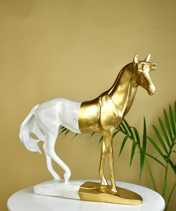 Sowpeace White Gold Stallion — image 2