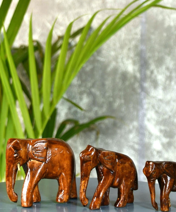 Sowpeace Wooden Descending Elephant Set of 3: Artisan Tabletop Decor — image 5